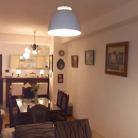 Apartment Charming In Skopje